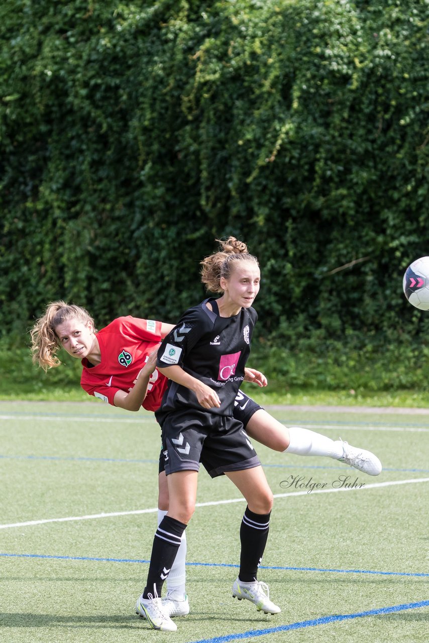 Bild 197 - wBJ Harburger TB - Hannover 96 : Ergebnis: 2:2